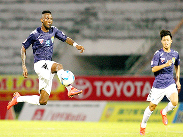 Hà Nội FC-B.Bình Dương: Tướng Nghiêm kỳ vọng vào 'sát thủ' Samson