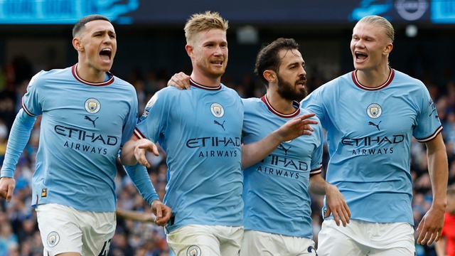 Man City sở hữu đội hình ra sân đắt giá nhất thế giới