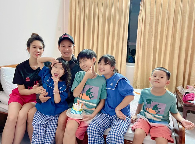 Gia đình sao Việt đông con nhất showbiz, Oanh Yến xếp đầu với 6 nhóc - Ảnh 3.