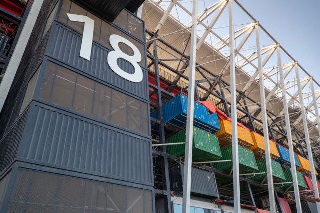 Sân vận động 'độc' nhất World Cup 2022: Ghép từ 974 container, có thể tháo rời và chuyển đi nơi khác  - Ảnh 3.