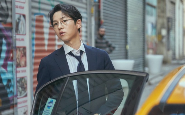 Liệu 'Cậu út nhà tài phiệt' có giúp Song Joong Ki vượt qua thành công của 'Vincenzo'? - Ảnh 6.