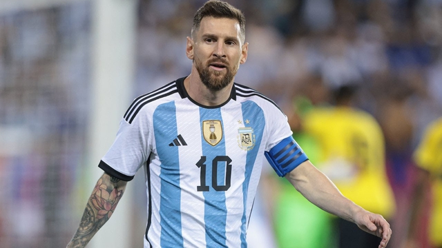 Messi khiến nhiều CĐV lo lắng vì vắng mặt trong buổi tập chuẩn bị cho World Cup của ĐT Argentina