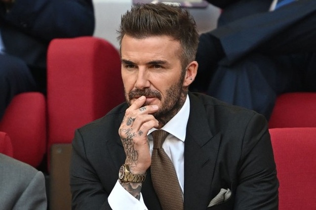 Beckham sẽ hợp tác với người giàu nhất nước Anh để mua MU? - Ảnh 3.