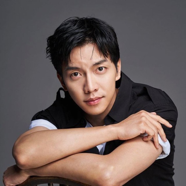 Báo cáo tài chính tiết lộ Hook Entertainment vay tiền của Lee Seung Gi mà không trả lãi - Ảnh 2.