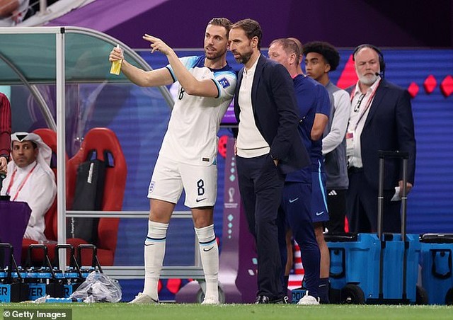 HLV Gareth Southgate bị chỉ trích vì cách dùng người - Ảnh 2.