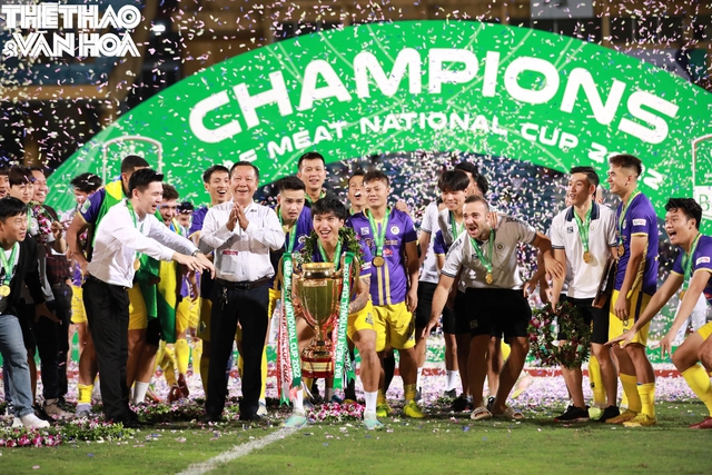 Khoảnh khắc CLB Hà Nội vô địch Cup Quốc Gia 2022 - Ảnh 13.