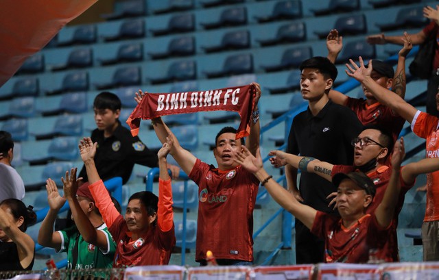 Cầu thủ Bình Định ‘rã rời’ sau thất bại tại chung kết Cup QG - Ảnh 20.