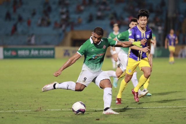 Cầu thủ Bình Định ‘rã rời’ sau thất bại tại chung kết Cup QG - Ảnh 3.