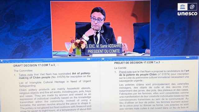 "Nghệ thuật làm gốm của người Chăm" được ghi vào danh sách Di sản văn hóa phi vật thể cần bảo vệ khẩn cấp