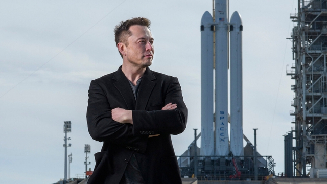 Tuổi 51 huy hoàng của Elon Musk: Không ai đọ được độ giàu, gia đình con đàn cháu đống, vừa làm 1 việc to lớn để giúp đỡ nhân loại - Ảnh 2.