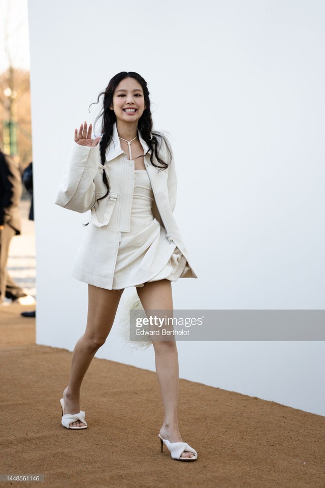 Ống kính tử thần của Getty Images cũng chịu thua trước Jennie (BLACKPINK), màn khoe sắc vóc tại trời Tây chấp hết ảnh không chỉnh sửa - Ảnh 1.