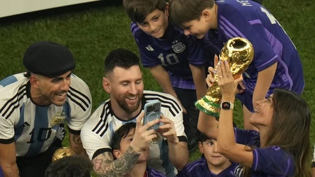 Messi yêu World Cup nhưng vẫn 'nghiện' vợ nhất - Ảnh 5.
