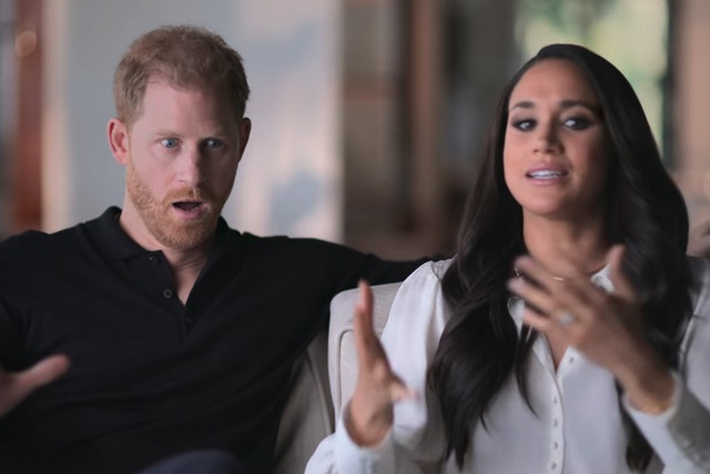 Vợ chồng Harry - Meghan 'quậy tập 2' với trailer phim mới, xếp mình ngang hàng với những lãnh đạo xuất chúng thế giới - Ảnh 7.