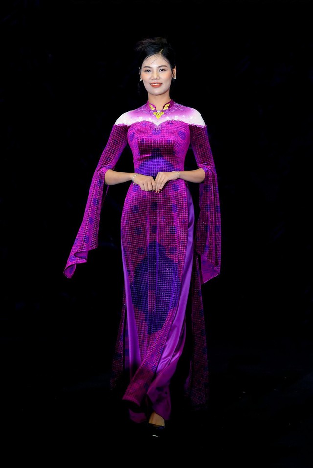 NTK Đỗ Trịnh Hoài Nam chọn mẫu da màu trong chiến dịch quảng bá Áo dài Dát vàng tại Mỹ  - Ảnh 5.