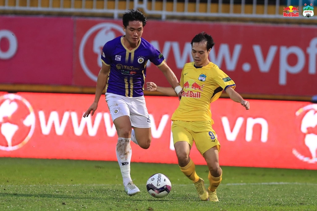 Bản tin bóng đá Việt Nam ngày 9/12: Trọng tài Thái Lan bắt trận Việt Nam đấu Philippines - Ảnh 2.