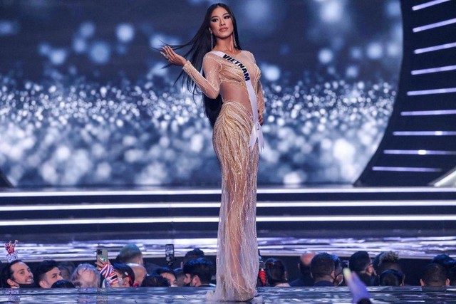 Á hậu Kim Duyên 3 năm sau Hoa hậu Hoàn vũ Việt Nam 2019: Đoạt danh hiệu lớn ở quốc tế nhưng vẫn bị nhắc lùm xùm học vấn - Ảnh 3.