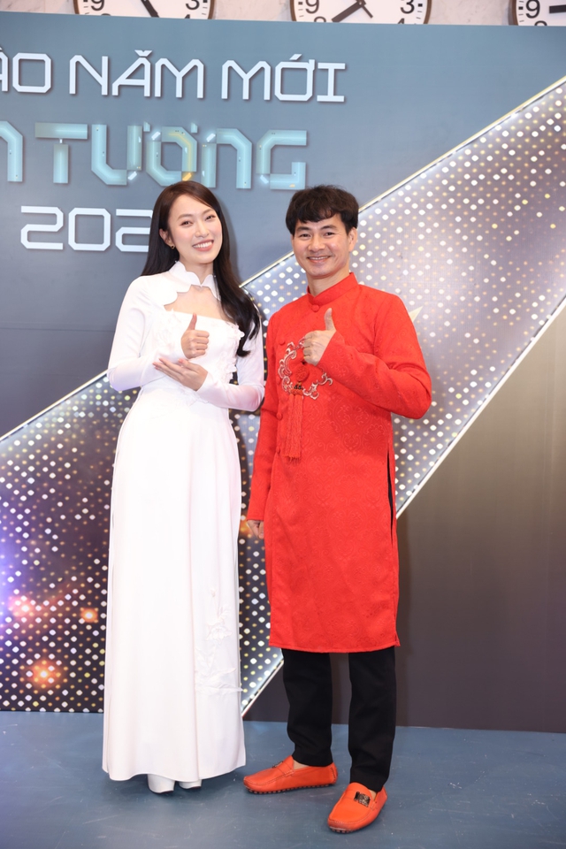 Thảm đỏ VTV Awards: Nhã Phương nổi bật giữa dàn sao,Thanh Sơn - Khả Ngân quá đẹp đôi - Ảnh 9.
