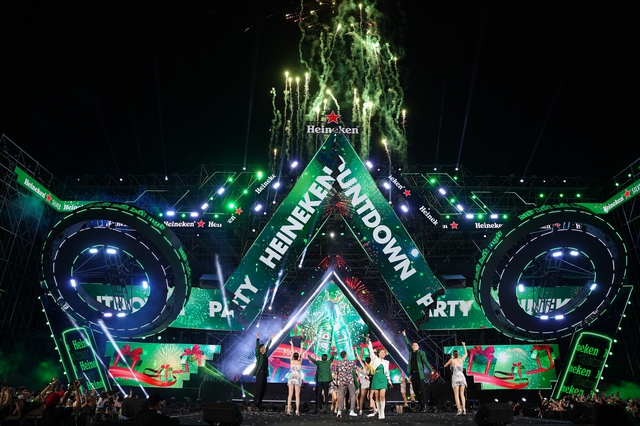 DJ Bassjackers cùng Diva Hồng Nhung mở kết nối bất ngờ trong đại tiệc âm nhạc lớn nhất năm tại Nha Trang - Ảnh 11.