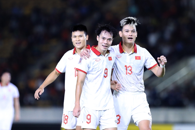 (BAO TET) Từ ASIAN Cup Qatar 2023 đến giấc mơ World Cup: Một giấc mơ hoa - Ảnh 1.