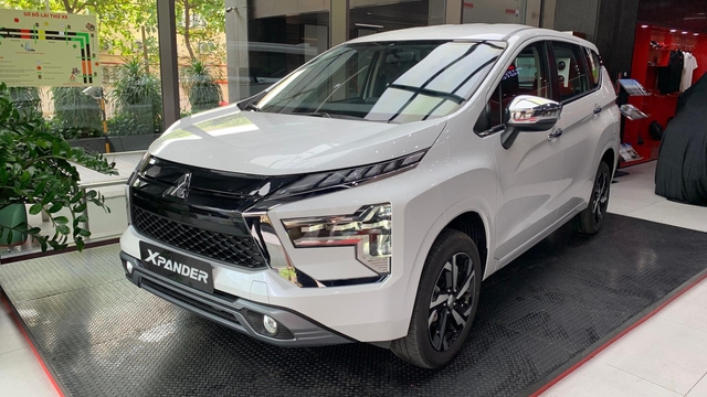 Mitsubishi Xpander bán chạy top 3 Việt Nam năm 2022, bỏ xa đối thủ với khoảng cách doanh số lớn