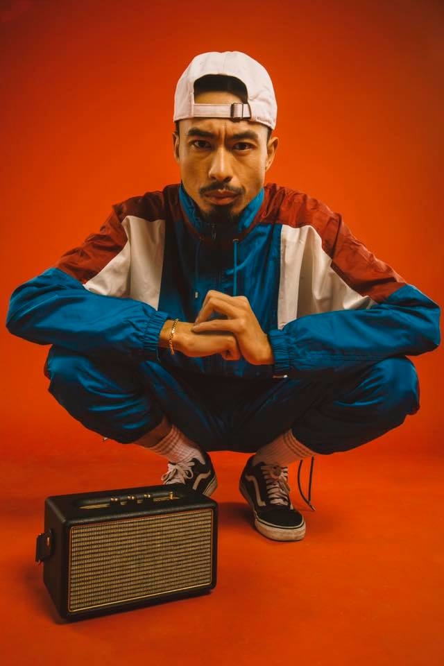 Đen Vâu: Từ công nhân vệ sinh đến rapper đình đám, đời tư kín tiếng và gây chấn động khi cưới Hoàng Thùy Linh - Ảnh 4.