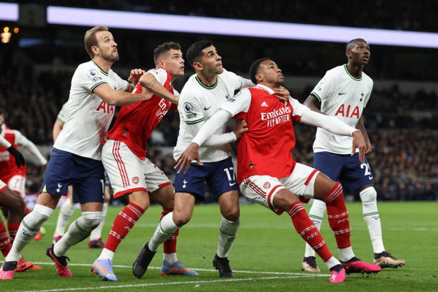 Vào top 4 cuối mùa là thử thách khó khăn đối với Tottenham