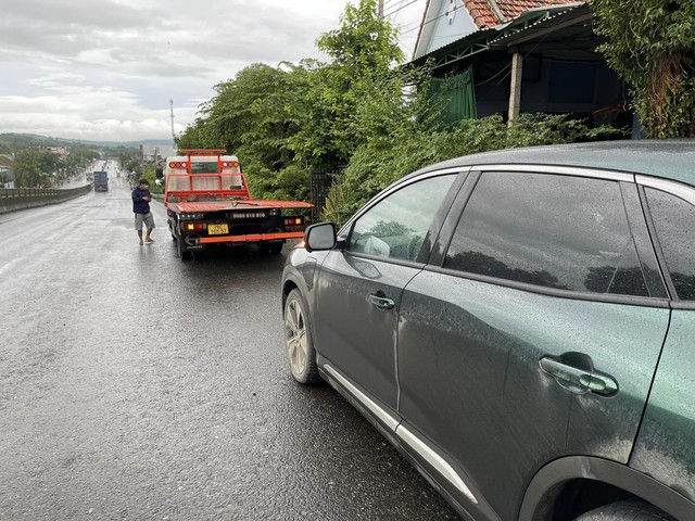 Nhà sáng lập VOZ lái VinFast VF 8 xuyên Việt hơn 6.600km: ‘Đổ đèo nhàn hơn xe xăng, nhưng vẫn cần hoàn thiện hơn’ - Ảnh 4.