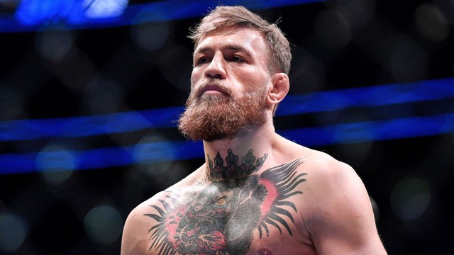 Conor McGregor may mắn thoát nạn sau khi bị xe hơi tông trúng tại quê nhà - Ảnh 3.