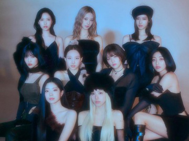 Twice trở thành nữ nghệ sĩ K-pop đầu tiên chiến thắng tại 'Billboard Women In Music' - Ảnh 4.