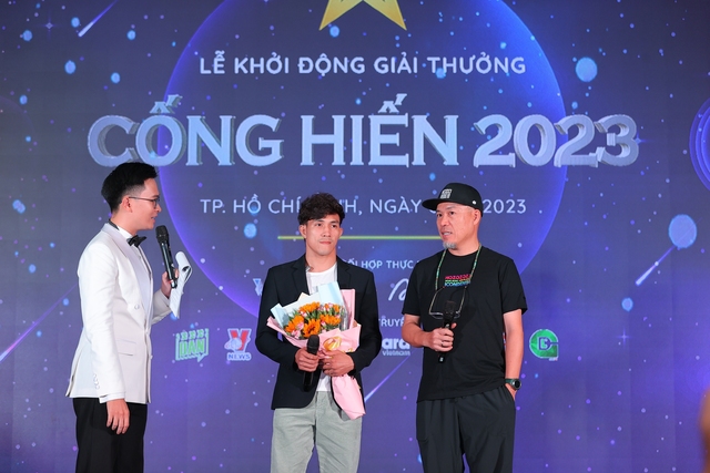 Hoa hậu Mai Phương, Công Vinh, Cẩm Vân đổ bộ thảm đỏ giải Cống hiến 2023 - Ảnh 7.