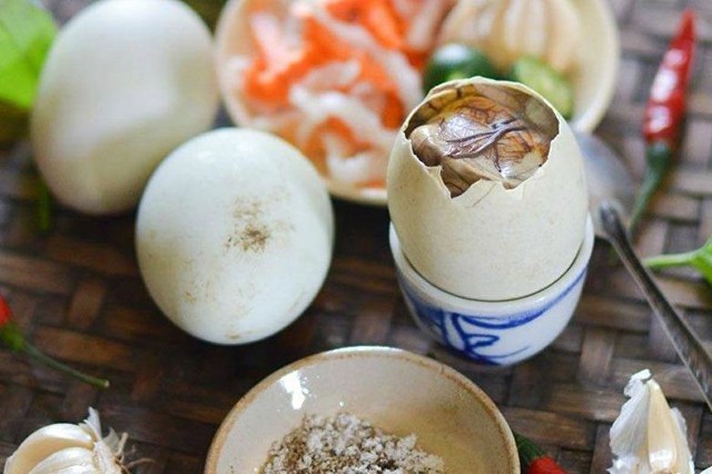 Những món trứng được mệnh danh là &quot;khó ăn nhất thế giới&quot;, tại Việt Nam đã có tới 3 món - Ảnh 2.