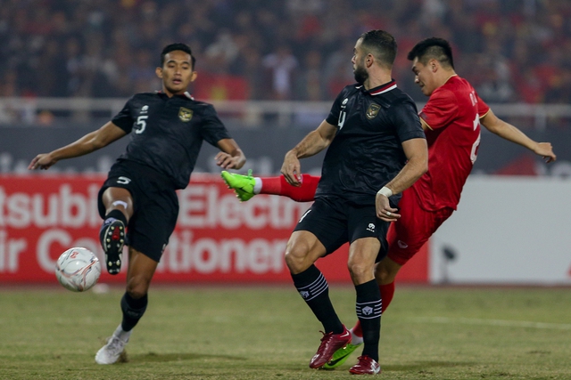 Sự bế tắc của các ngôi sao Indonesia, tuyển Việt Nam liên tục bị chơi xấu - Ảnh 3.