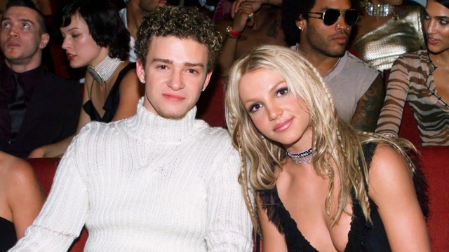 Hồi ký Britney Spears tiết lộ nữ ca sĩ từng có bầu với Justin Timberlake