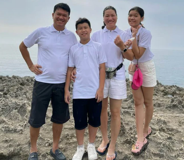 Gia đình hạnh phúc của HLV Trần Thị Hiền