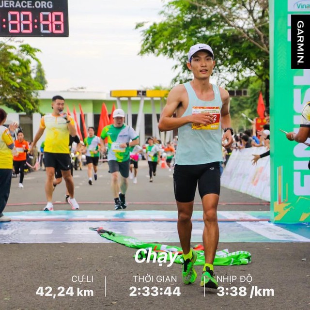 Hoàng Nguyên Thanh là ứng viên vô địch hàng đầu ở giải vô địch quốc gia Marathon và cự ly dài báo Tiền Phong lần thứ 65 - năm 2024