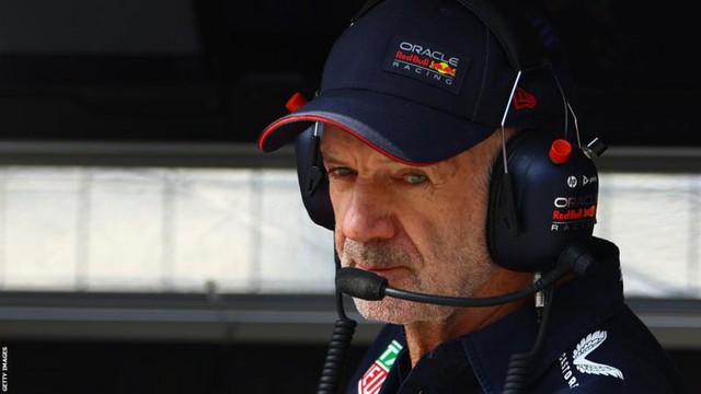 Nhìn lại mùa giải F1 2023, Adrian Newey: Bộ não của Red Bull - Ảnh 1.