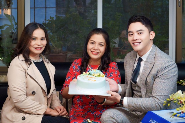 CEO Nhất Hương tiết lộ lý do chọn MC Mạnh Khang làm đại sứ chiến dịch 'Bánh kem kết nối' - Ảnh 2.
