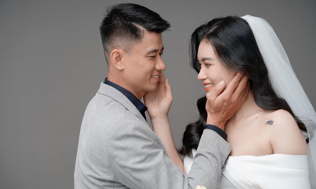 Ngôi sao tấn công tuyệt sắc trong làng bóng chuyền nữ Việt Nam làm đám cưới với bạn trai nổi tiếng hơn 17 tuổi - Ảnh 7.