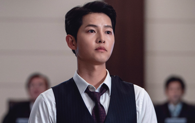 Song Joong Ki lọt top những ngôi sao có cách cư xử tệ nhất làng giải trí Hàn Quốc - Ảnh 4.