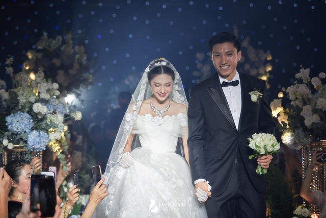 Những đám cưới xa hoa trong năm 2023 của dàn sao Việt  - Ảnh 14.