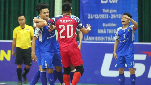 Đại diện futsal Việt Nam khiến đối thủ Malaysia thất bại đậm đà
