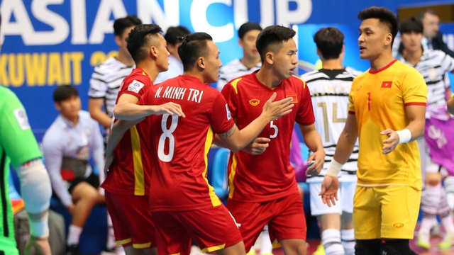 ĐT Việt Nam thăng tiến mạnh mẽ trên BXH FIFA, đe dọa vị trí số 1 khu vực của Thái Lan