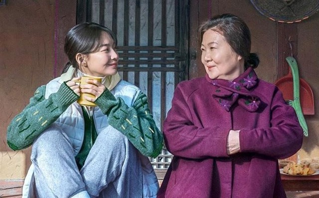 Kim Hae Sook thừa nhận thấy 'gánh nặng' với danh 'Người mẹ quốc dân' - Ảnh 7.