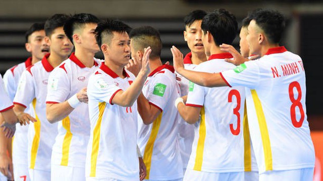 Chân sút ‘phủi’ ghi bàn đẳng cấp giúp ĐT Việt Nam giành 2 chiến thắng lịch sử ở châu Á và World Cup