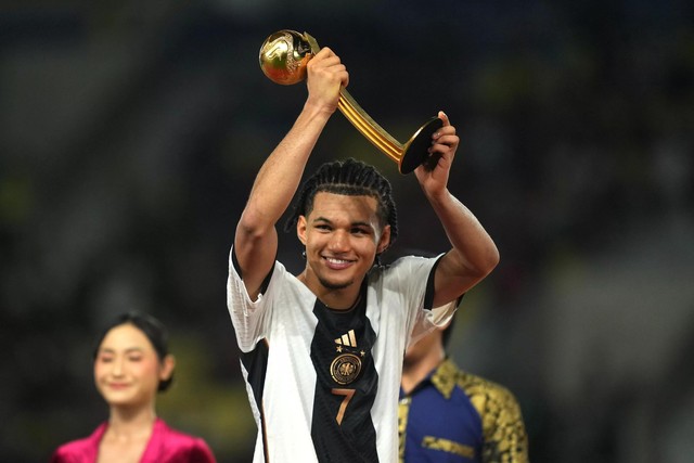 Nhà vô địch U17 World Cup: Giữa vinh quang và kỷ luật - Ảnh 1.