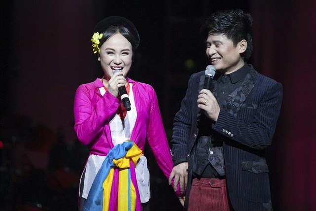 Vợ chồng nghệ sĩ Tấn Minh - Thu Huyền cùng nhận tin vui 'lên' NSND  - Ảnh 2.