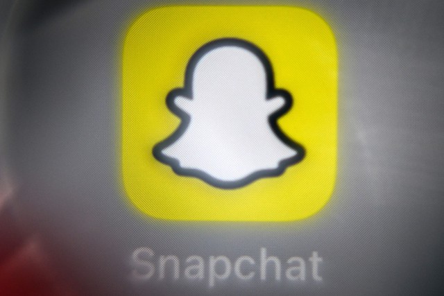 Snapchat báo lỗ nặng năm 2022 - Ảnh 1.