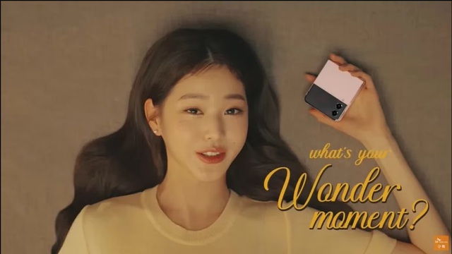 Jang Wonyoung IVE gây xôn xao khi quảng cáo Samsung dù mê iPhone: Tiếp bước tranh cãi của Blackpink?