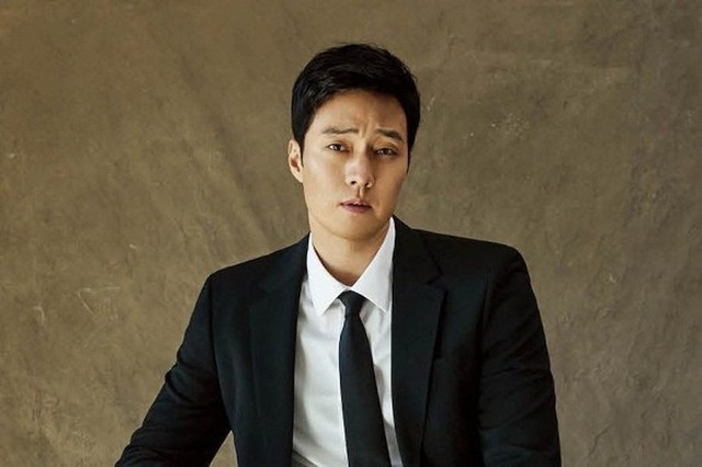 (TIN CN) So Ji Sub: Nam chính vạn người mê trong ‘Giày thủy tinh’ đánh mất ánh hào quang bởi loạt phim ‘xịt’ - Ảnh 3.