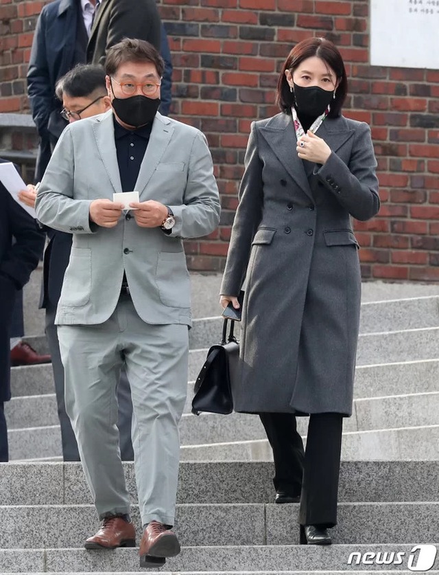 Lee Young Ae gây sốt ở đám cưới gia tộc Hyundai, ai dè bị khí chất của nữ MC kiêm con dâu nức tiếng giới tài phiệt đè bẹp - Ảnh 1.